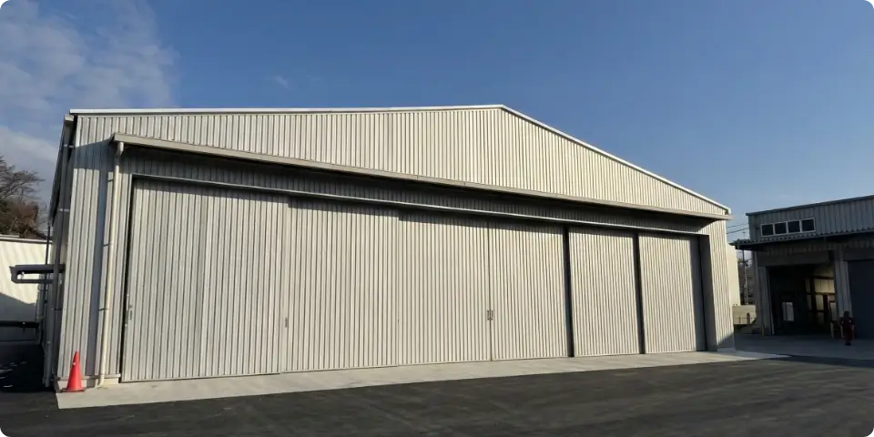 写真：新工場の外観